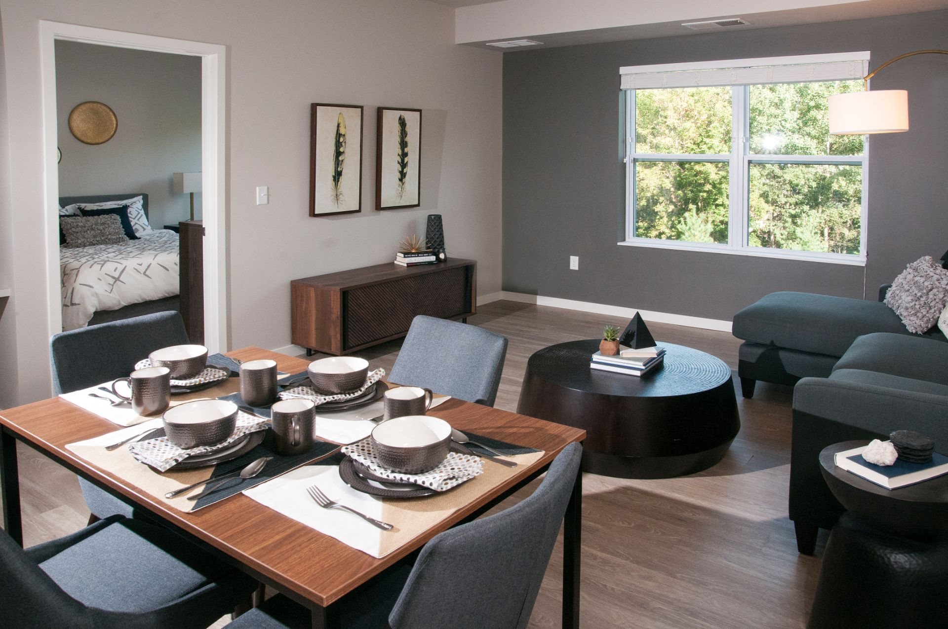 Interiors Open Concept Living and Dining Space with Hard Surface Flooring, Pet-Friendly Studio, 1, 2 and 3 Bedroom Apartments near Downtown Minneapolis MN. Berkshire Central Apartments